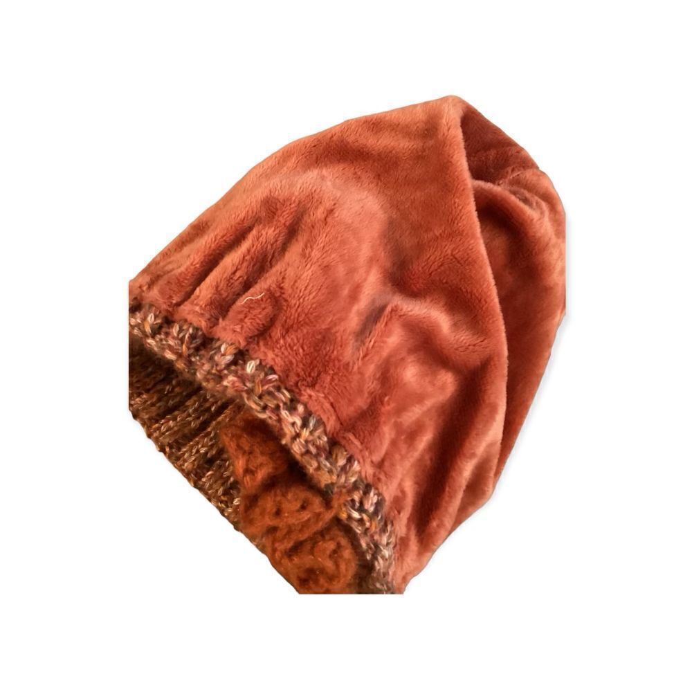 New Women’s Fleece Lined Beanie - Picture 2 of 3